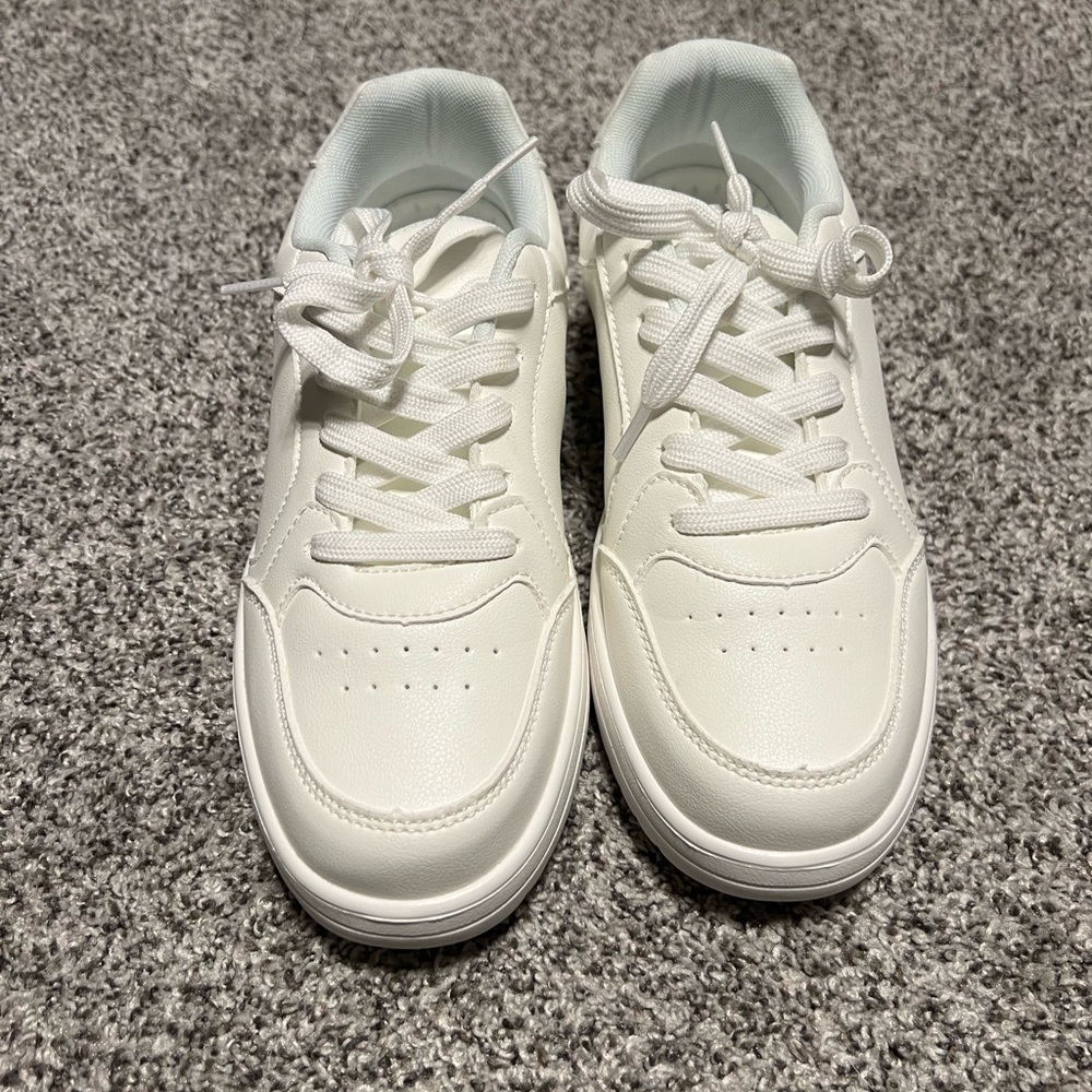 SHEIN White Sneakers